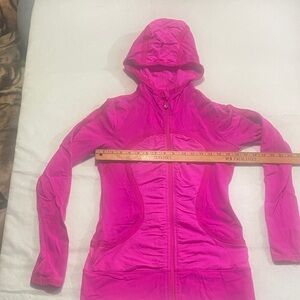 lululemon athletica Vibrant Pink Hooded Jacket size 6